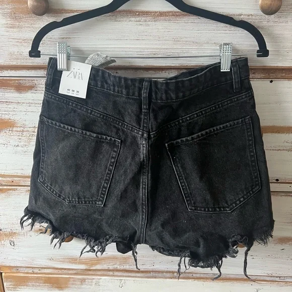 Zara Black Denim Cutoff Shorts - Picture 5 of 5